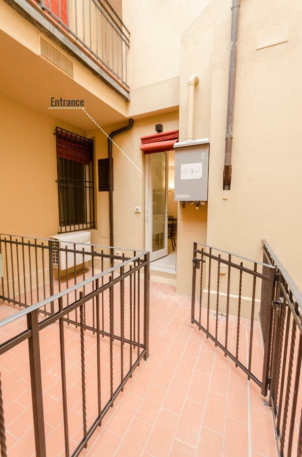 Le Torri Suite, Davanzale Vista Due Torri Bologna Buitenkant foto